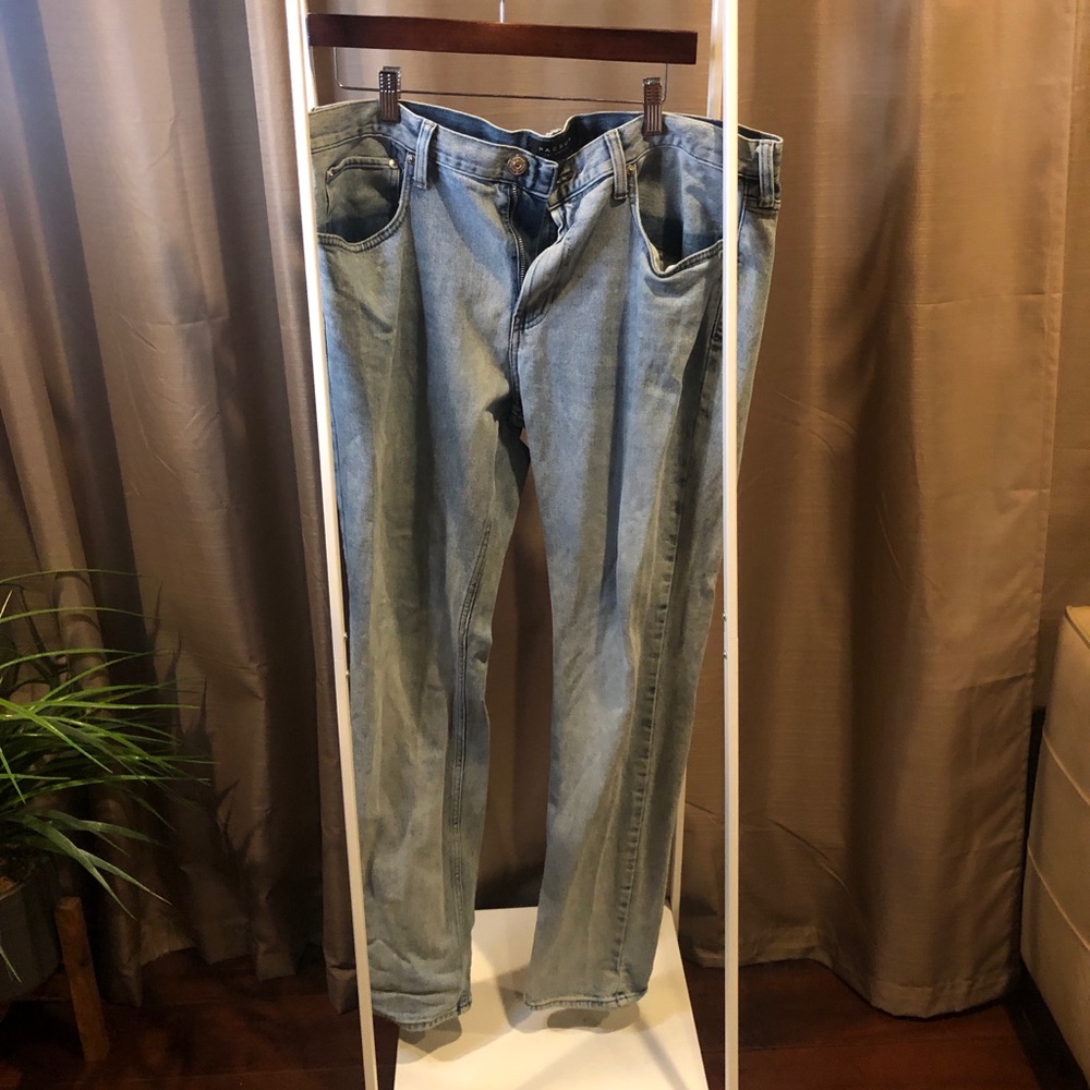 PacSun Slim light washed jeans 34x32